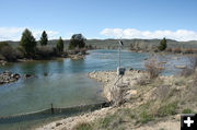 Upstream. Photo by Dawn Ballou, Pinedale Online.
