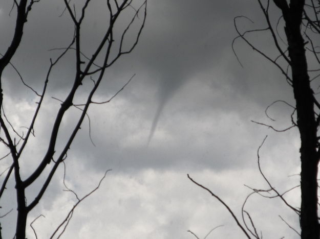Funnel Cloud. Photo by Jim Mitchell.