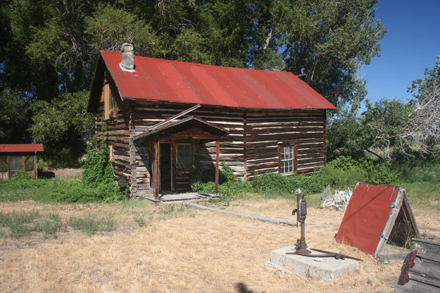 Original homestead house. Photo by Dawn Ballou, Pinedale Online.