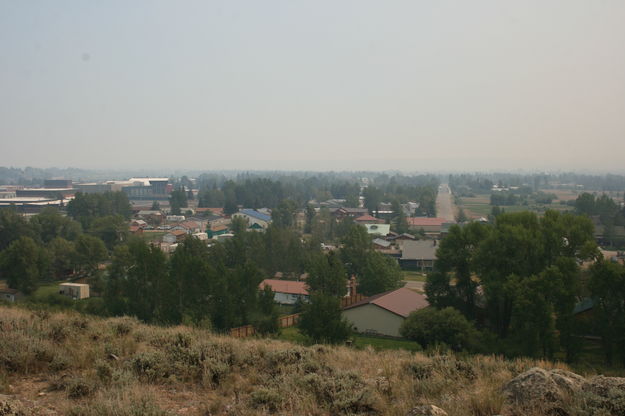 Smoky Pinedale. Photo by Dawn Ballou, Pinedale Online.