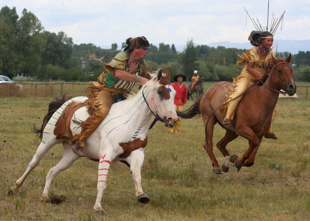 Horse Race. Photo by Clint Gilchrist, Pinedale Online.