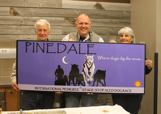 Representing Pinedale. Photo by Dawn Ballou, Pinedale Online.