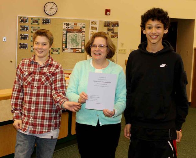 1st Place Junior Documentary - Group. Photo by Pinedale Online.