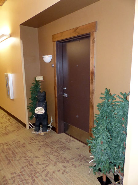 Apartment entry. Photo by Dawn Ballou, Pinedale Online.