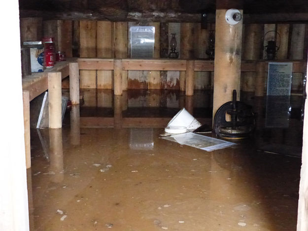 Water 3-1/2 feet deep. Photo by Dawn Ballou, Pinedale Online.