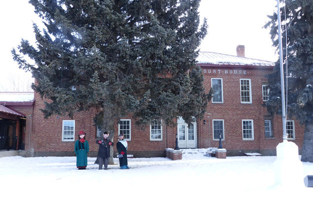 Sublette County Courthouse carolers. Photo by Pinedale Online.