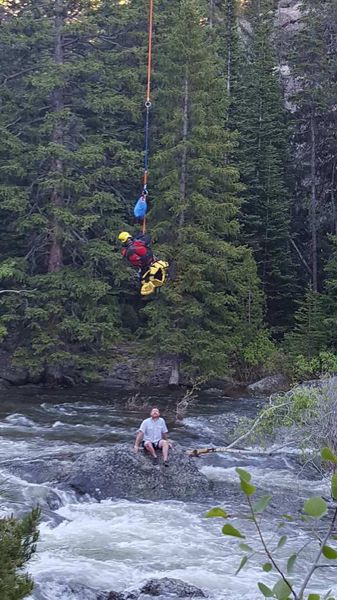 Short Haul River Rescue. Photo by Sublette County Sheriff's Office.