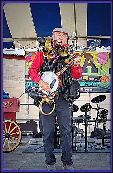 Eric Haines One Man Band. Photo by Terry Allen.