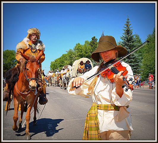 Talli Plays in Rendezvous Parade. Photo by Terry Allen.