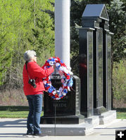 Memorial Wreath. Photo by Pinedale Online.