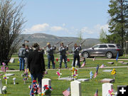 Three volley salute. Photo by Pinedale Online.
