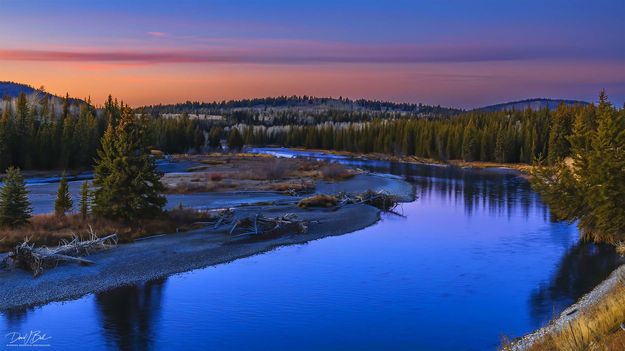 A Beautiful River Bend. Photo by Dave Bell.