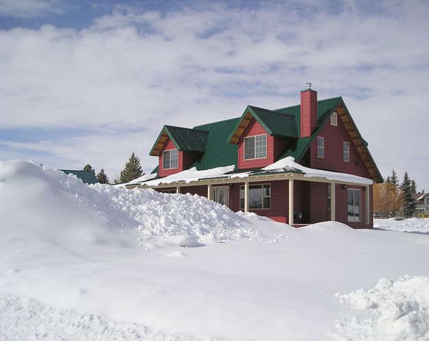 Snow House. Photo by Pinedale Online.