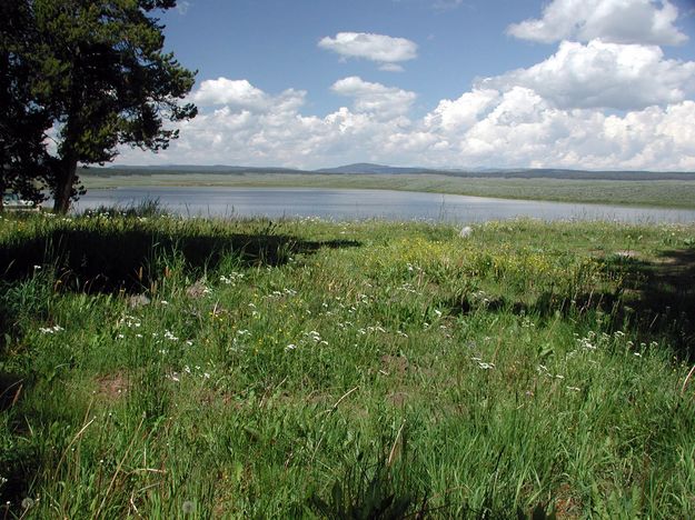 Mosquito Lake. Photo by Pinedale Online.