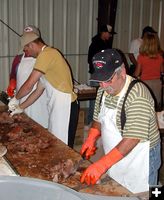 Cutting Beef. Photo by Pinedale Online.