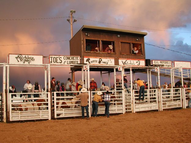 Bareback at Sunset. Photo by Pinedale Online.