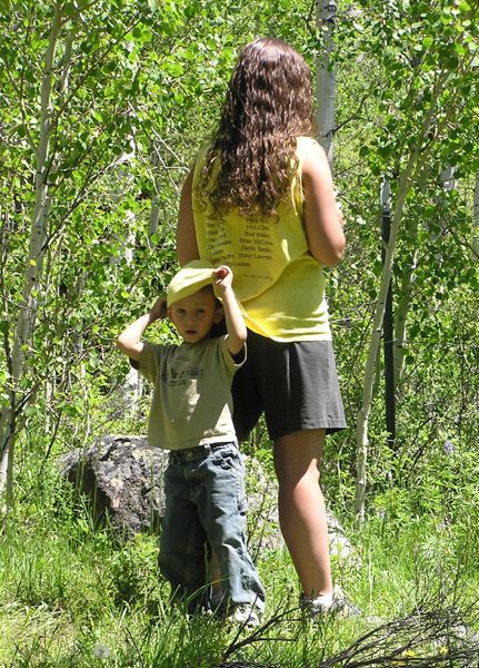 Finding Shade. Photo by Pinedale Online.