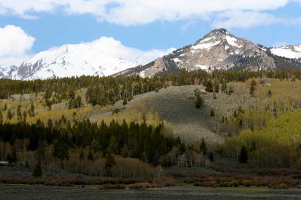 Dutch Joe Guard Station. Photo by Pinedale Online.