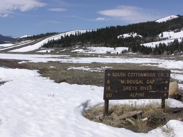 McDougal Gap Road. Photo by Pinedale Online.