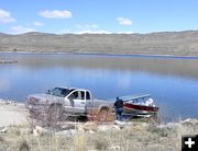 Putting in. Photo by Dawn Ballou, Pinedale Online.