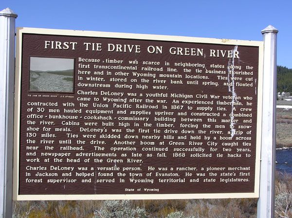 Tie Hack Sign. Photo by Dawn Ballou, Pinedale Online.