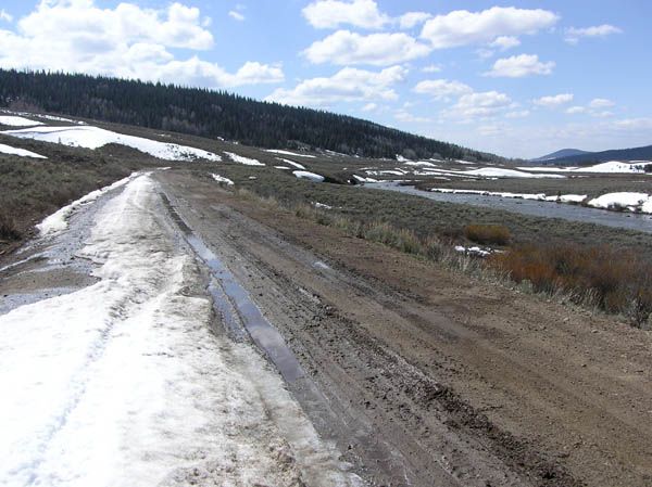 Just past Union Pass Road. Photo by Dawn Ballou, Pinedale Online.