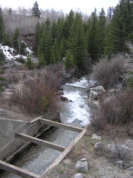 New Fork Spillway. Photo by Dawn Ballou, Pinedale Online.