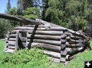 Old Tie Hack Cabin. Photo by Dawn Ballou, Pinedale Online.