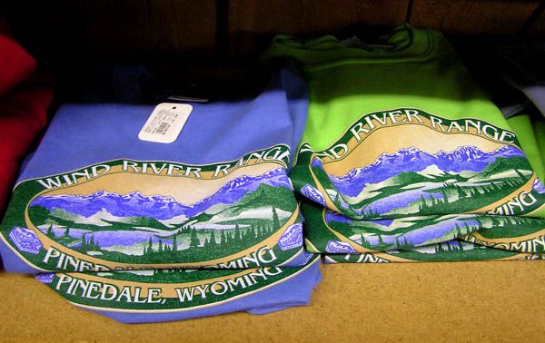 Wind River Mountain T-shirts. Photo by Dawn Ballou, Pinedale Online!.