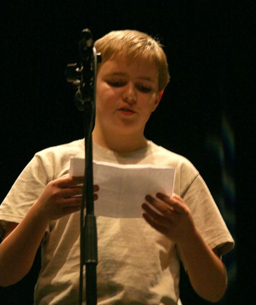 Reading a Poem. Photo by Pam McCulloch, Pinedale Online.