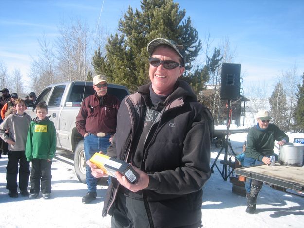 Leesa Pasquin won a knife. Photo by Bill Boender.