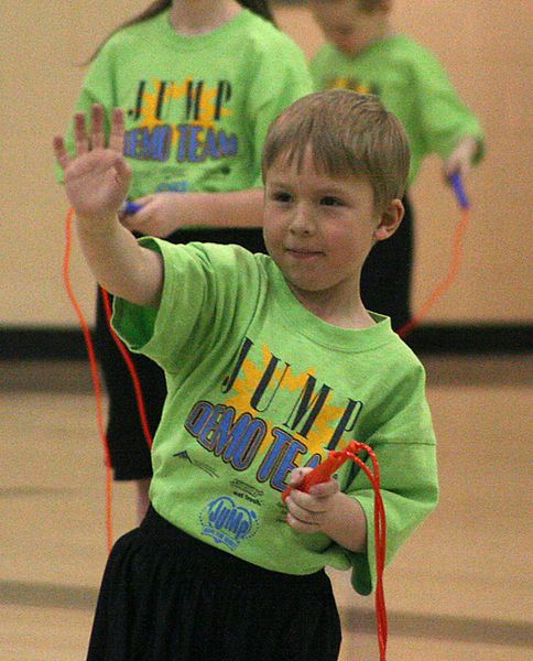 Waving. Photo by Pam McCulloch, Pinedale Online.