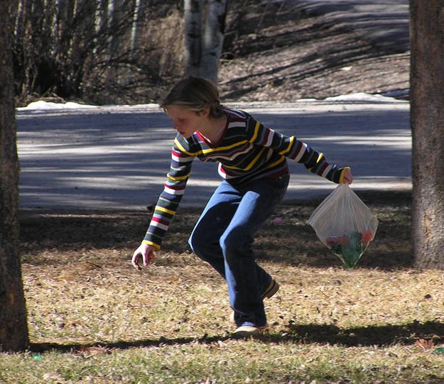 Money Scramble. Photo by Dawn Ballou, Pinedale Online.