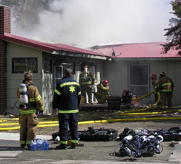 Firefighters. Photo by Dawn Ballou, Pinedale Online.