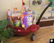 Wagon Easter Basket. Photo by Dawn Ballou, Pinedale Online.