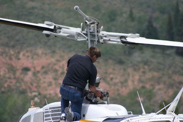 Rotor Inspection. Photo by Dawn Ballou, Pinedale Online.