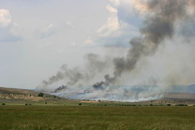 View from Pole Creek Road. Photo by Dawn Ballou, Pinedale Online.