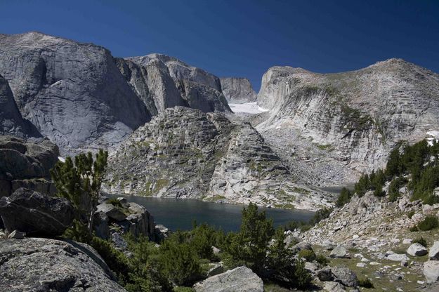 Wind River Scenery. Photo by Dave Bell.