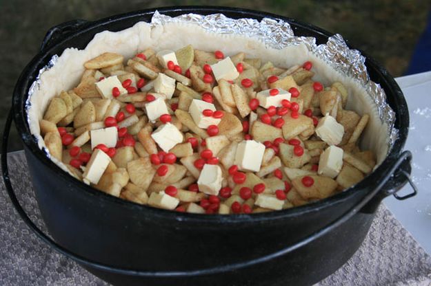 Appleberry Pie - Before. Photo by Dawn Ballou, Pinedale Online.