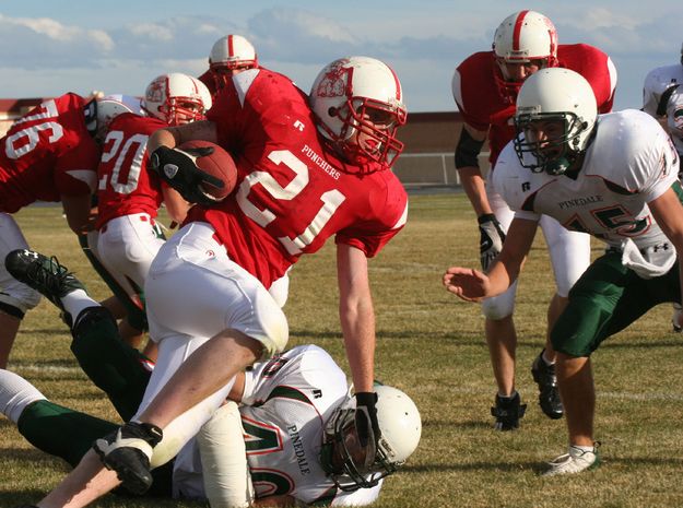 End 3rd Quarter. Photo by Clint Gilchrist, Pinedale Online.