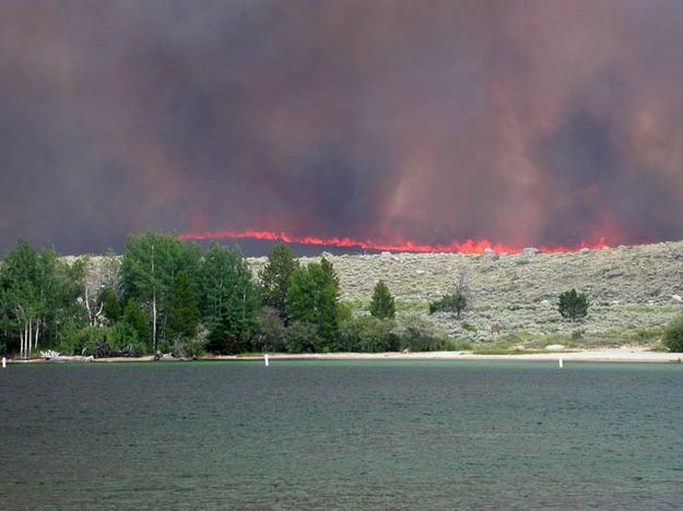 Approaching Sandy Beach. Photo by Jesse Lake, Lakeside Lodge.