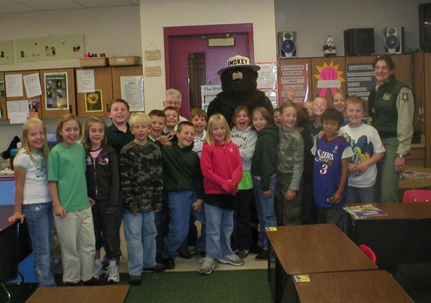 McLaughlin 3rd Grade. Photo by Bridger-Teton National Forest.