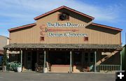 The Barn Door. Photo by Dawn Ballou, Pinedale Online.