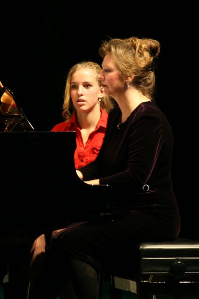 Lynda & Christina Silvey. Photo by Pam McCulloch, Pinedale Online.