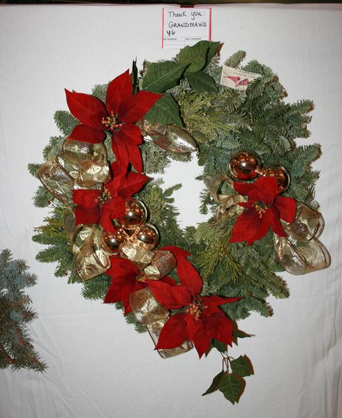 Grand Maws wreath. Photo by Dawn Ballou, Pinedale Online.