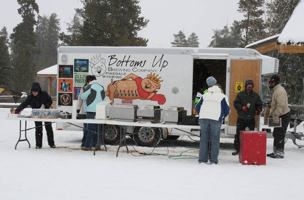 Bottoms Up Brewery. Photo by Dawn Ballou, Pinedale Online.