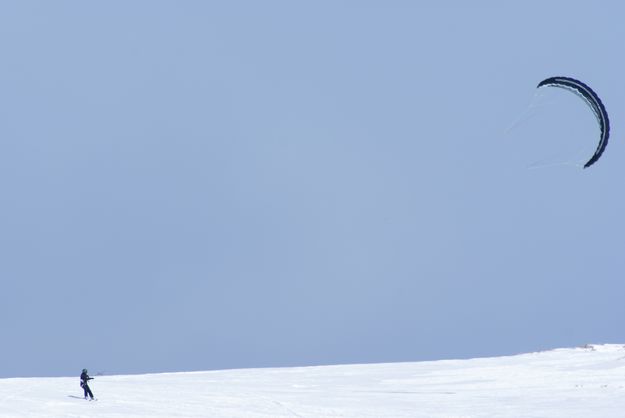 Snowkiters on the Rim. Photo by Cat Urbigkit, Pinedale Online.