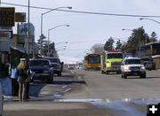 Escort through town. Photo by Sue Sommers, Pinedale Online.