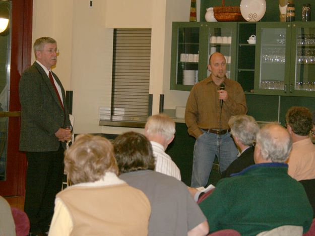 John Corra - Paul Ulrich-EnCana. Photo by Dawn Ballou, Pinedale Online.