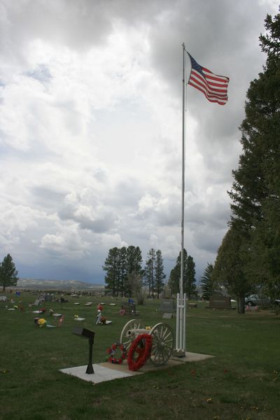 Veterans Memorial. Photo by Dawn Ballou, Pinedale Online.